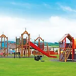 Lyons Manor House База отдыха *